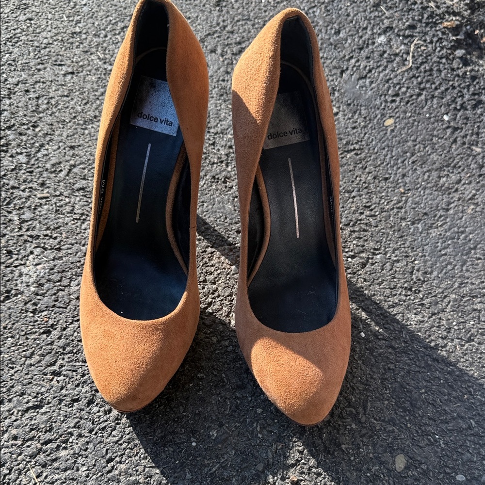 Dolce Vita Women's Brown Suede Heels